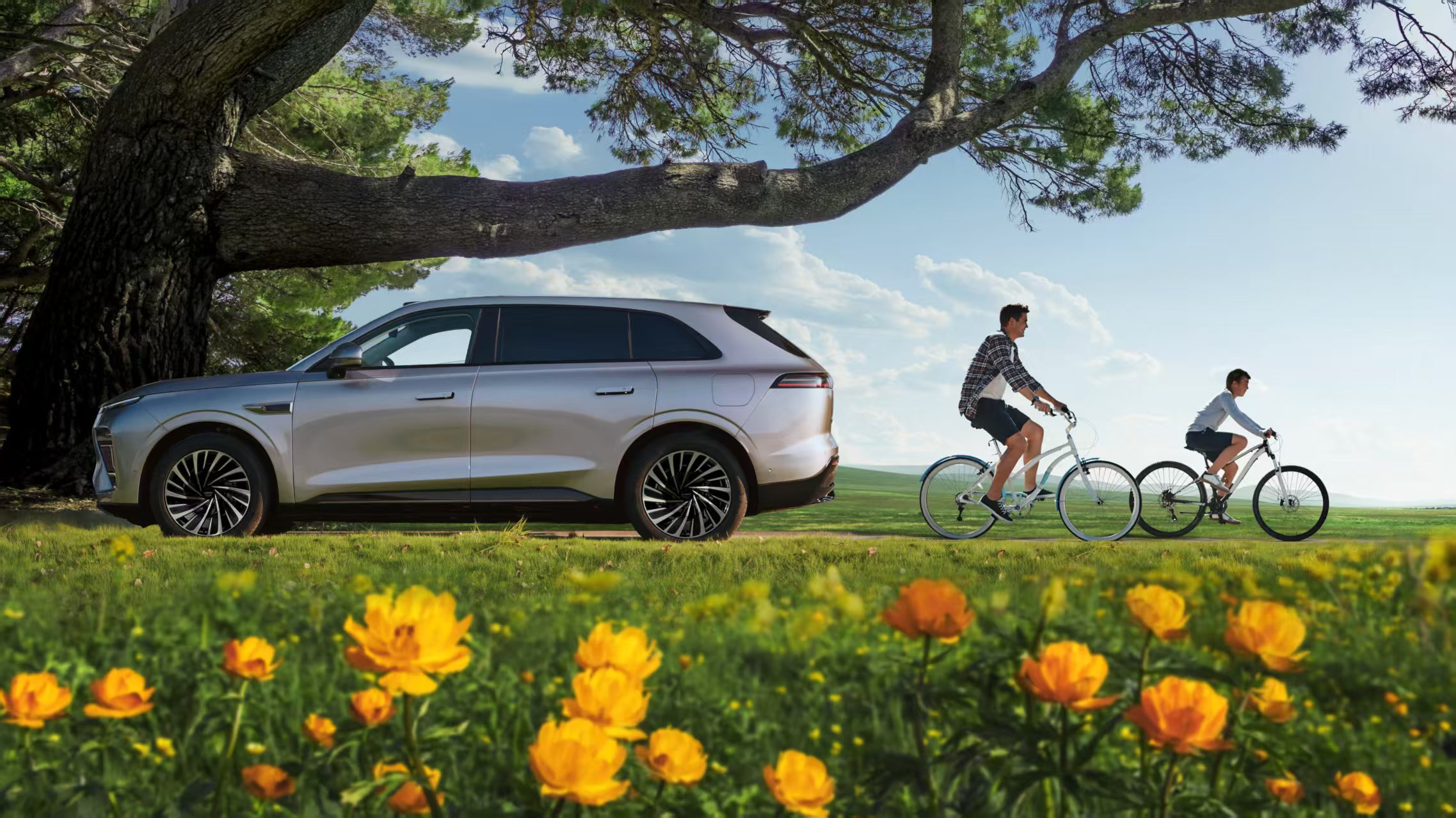 豪华安全大五座SUV2025款星纪元ET正式上市，售价17.28万起
